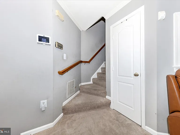 9215 McCarty Rd — Photo 34