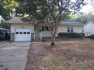 6036 Walnut Dr, Fort Worth, TX 76114