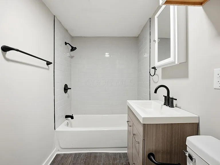 1041 Market St — Photo 19