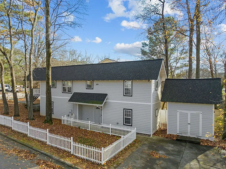 700 Method Rd — Photo 24