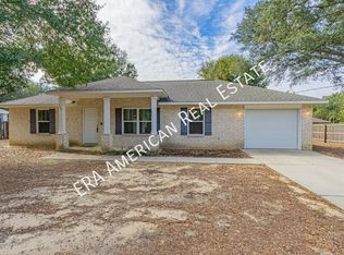 2767 Braswell St, Navarre, FL 32566