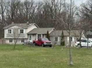 5428 Ray Rd, Linden, MI 48451