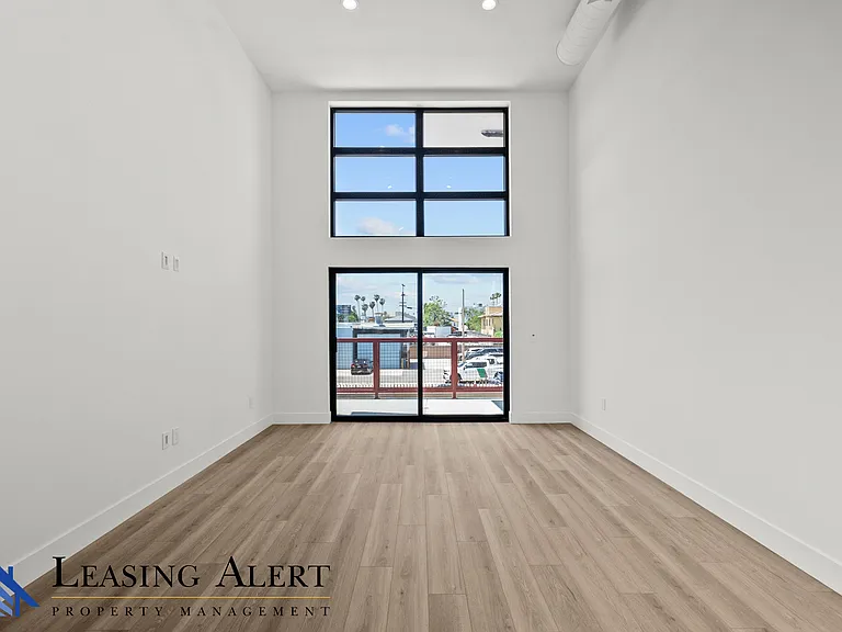 5617 Klump Ave #201 — Photo 10