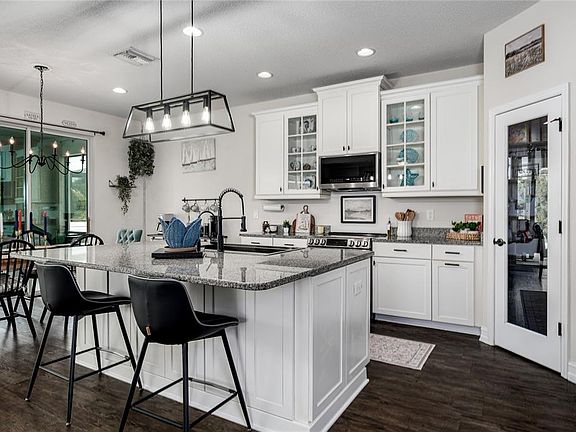3rd image of 5919 OAK MILL TERRACE