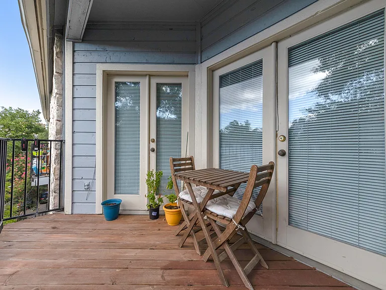 3111 Tom Green St #309 — Photo 11