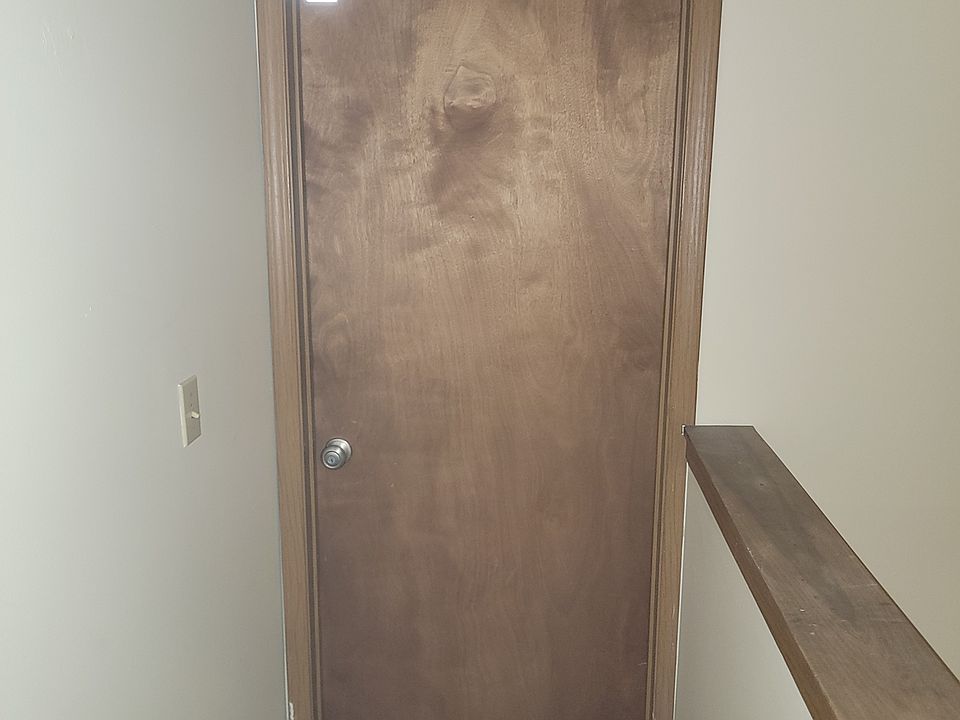 2nd image of 697 Carroll St #6