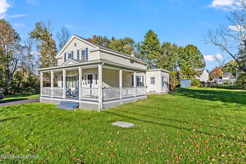 2nd image of 488 Maple Avenue