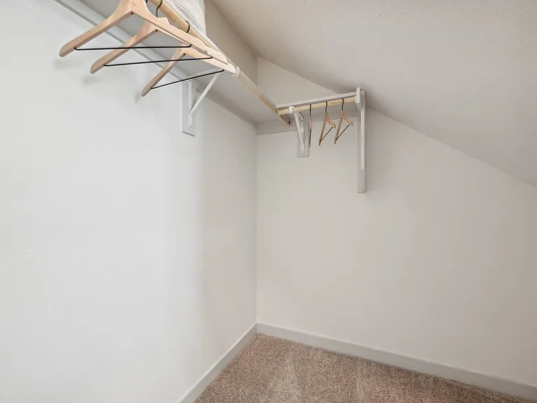Stafford Place — Photo 15