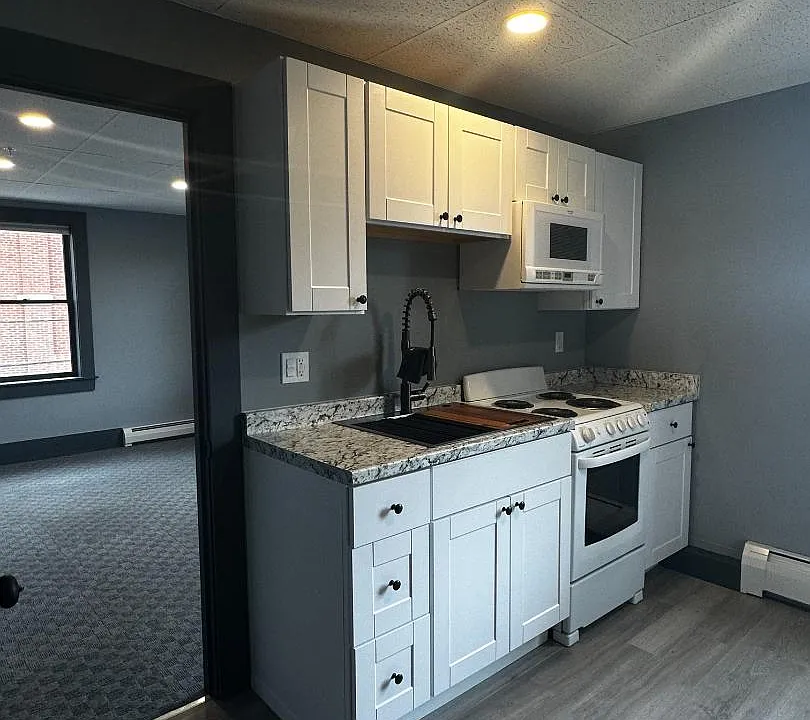 6 Main St #6E