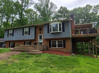 8032 Stillbrooke Rd, Manassas, VA 20112
