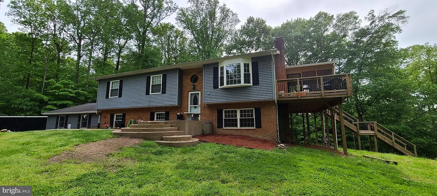8032 Stillbrooke Rd photo 1