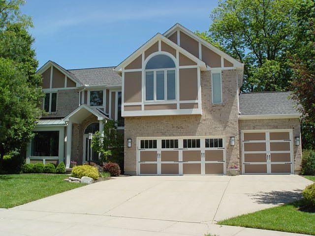 1st image of 9702 Summers Pond Dr