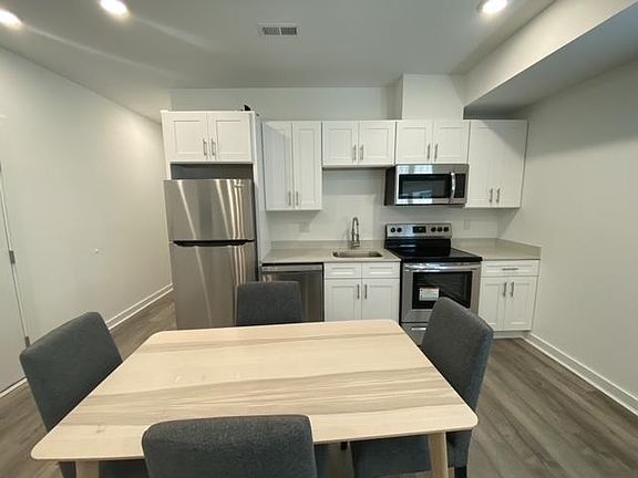 3rd image of 317 N 41st St #2