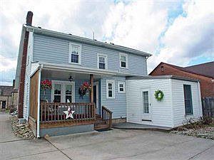 3rd image of 3546 Riverview Dr