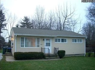 460 Loomis Ave, Cuyahoga Falls, OH 44221
