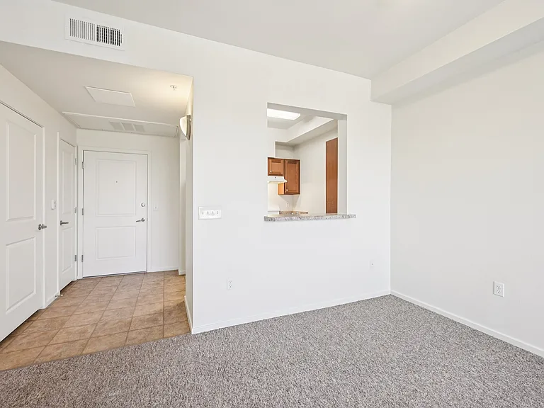 Washington Pointe — Photo 24