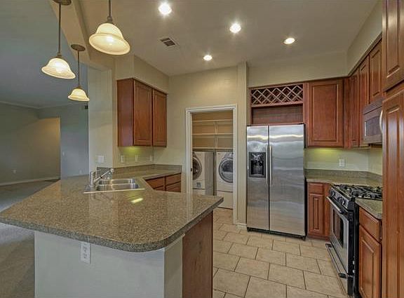 5th image of 300 San Gabriel Village Blvd APT 811