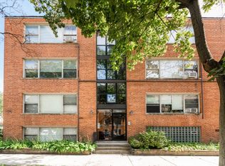 6833 N Oakley Ave APT 2A, Chicago, IL 60645