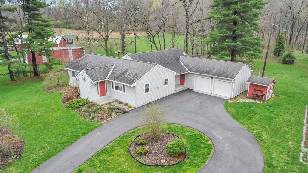 Real estate listing image