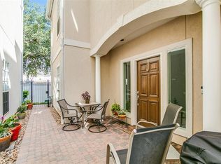 6127 Stoney Brook Dr, Houston, TX 77036