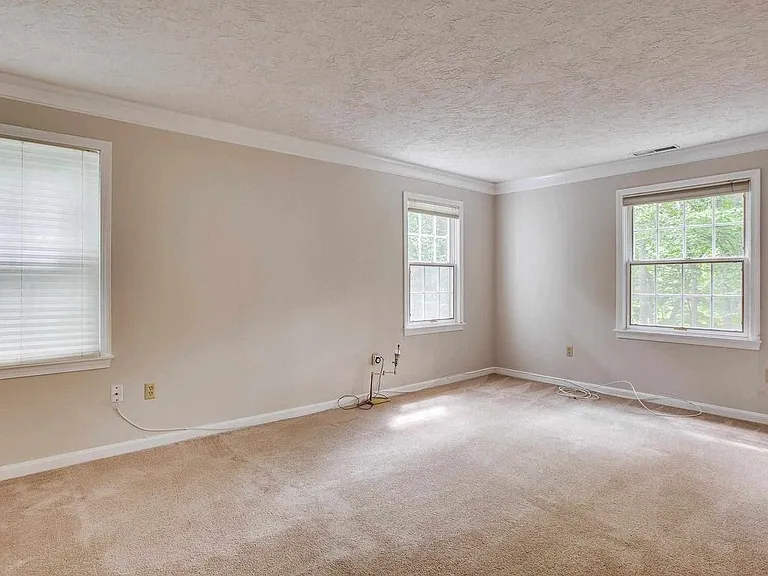 27 Buttonwood Rd — Photo 20