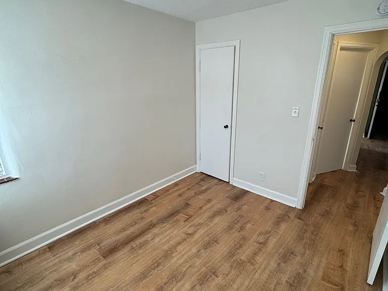 111 Colton Ave #10 — Photo 10