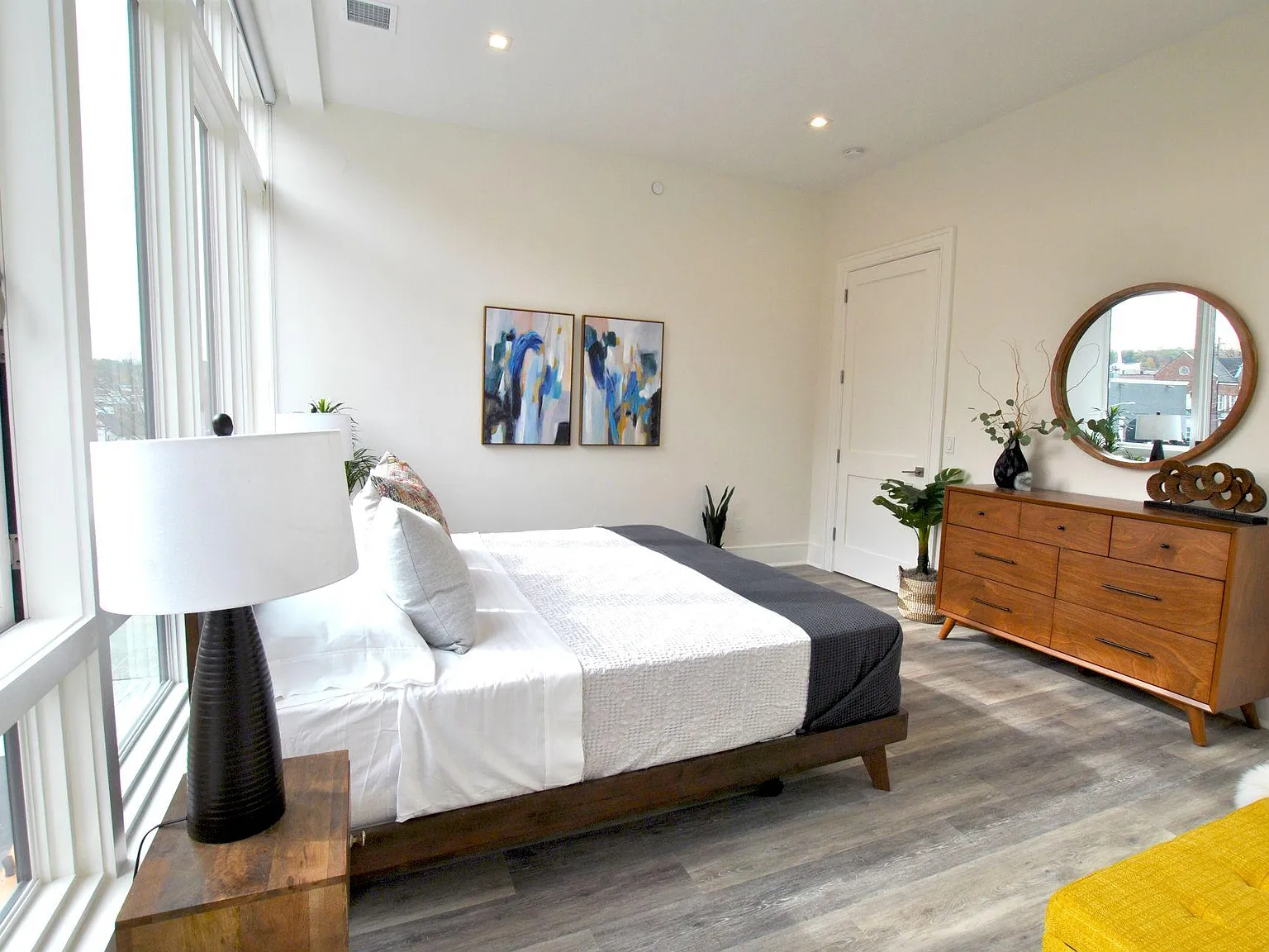 The Lofts — Photo 4