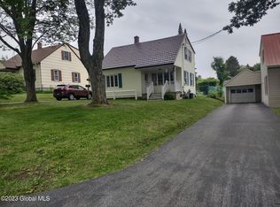 107 McKinley Ave, Johnstown, NY 12095