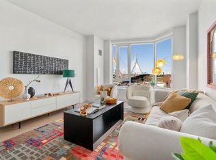 100 Lovejoy Wharf Unit 5H, Boston, MA 02114