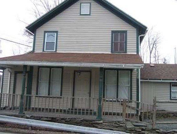 2nd image of 1212 Avoy Rd