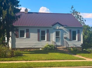523 Maine St, Mauston, WI 53948