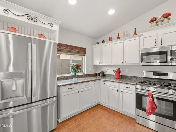 16373 W PARADISE Lane, Surprise, AZ 85388
