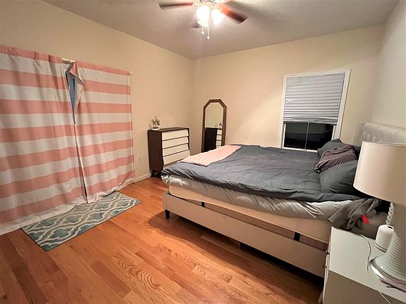 5th image of 17 Gardner Ave Floor 1