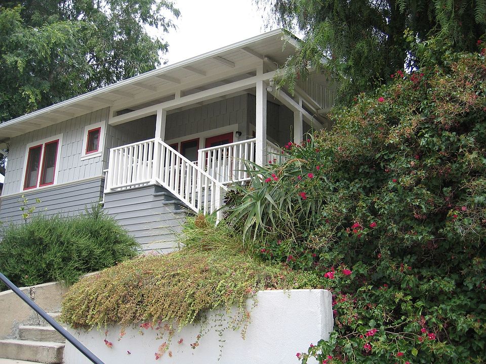 1st image of 1600 N Avenue 56