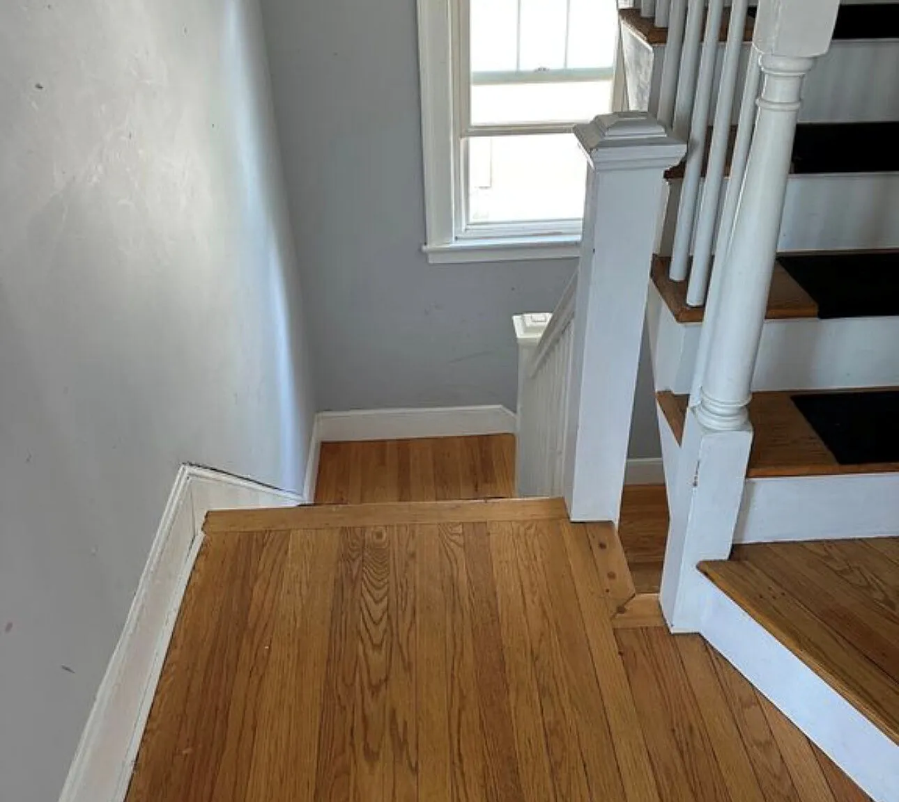 3 bed, 1.0 bath, 1456 sqft, $2,500 — Photo 2