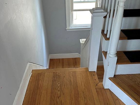 2nd image of 48 Ardmore Rd