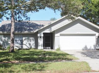 1485 Club Dr, Tarpon Springs, FL 34689