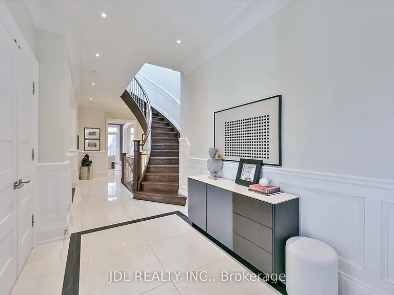38A Doverwood Ct — Photo 4