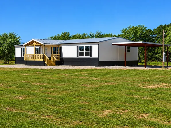 1053 Carnagie Rd, Poolville, TX 76487