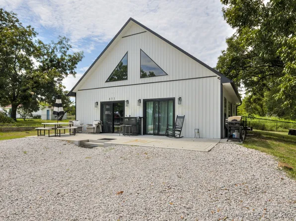833 N Simpson St, Eufaula, OK 74432