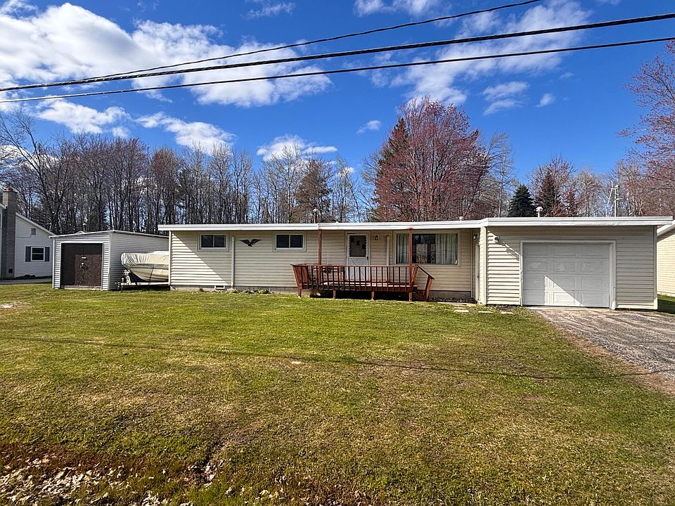 1st image of 1098 Wayne Rd