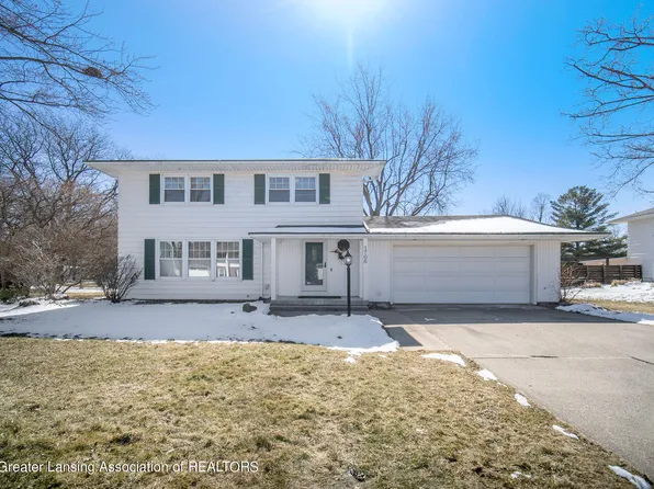 1706 Willowbrook Dr, Lansing, MI 48917