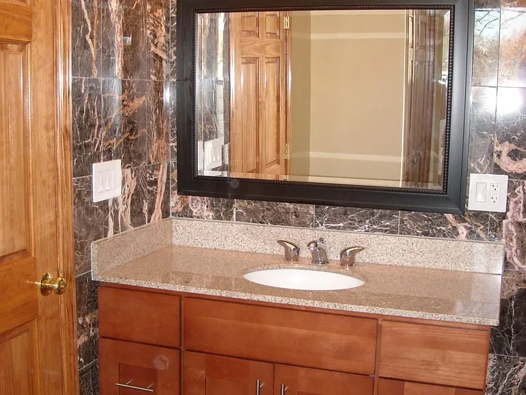 194 Auburn St #2 — Photo 9