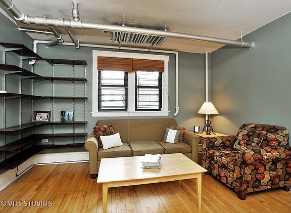 2nd image of 5473 S Ingleside Ave