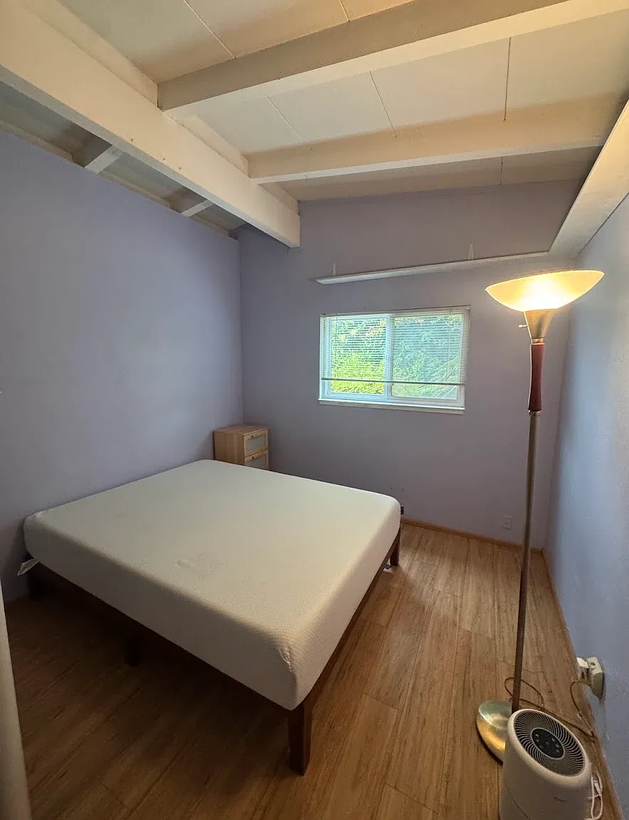 3 bed, 1045 sqft, $4,500 — Photo 2