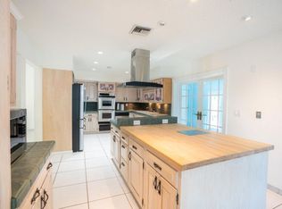17 SE 8th Ter, Deerfield Beach, FL 33441