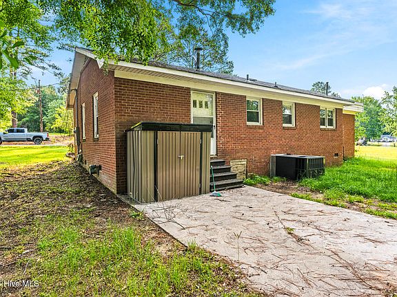 3rd image of 1003 Rainwater Lane