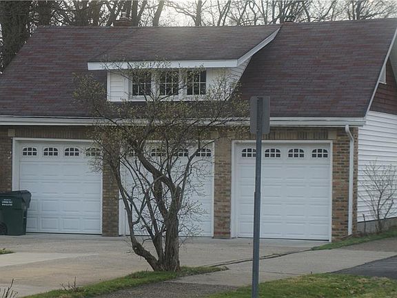 3rd image of 2600 3rd St