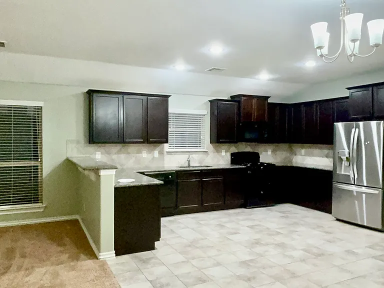 10534 Cruces Dr — Photo 22