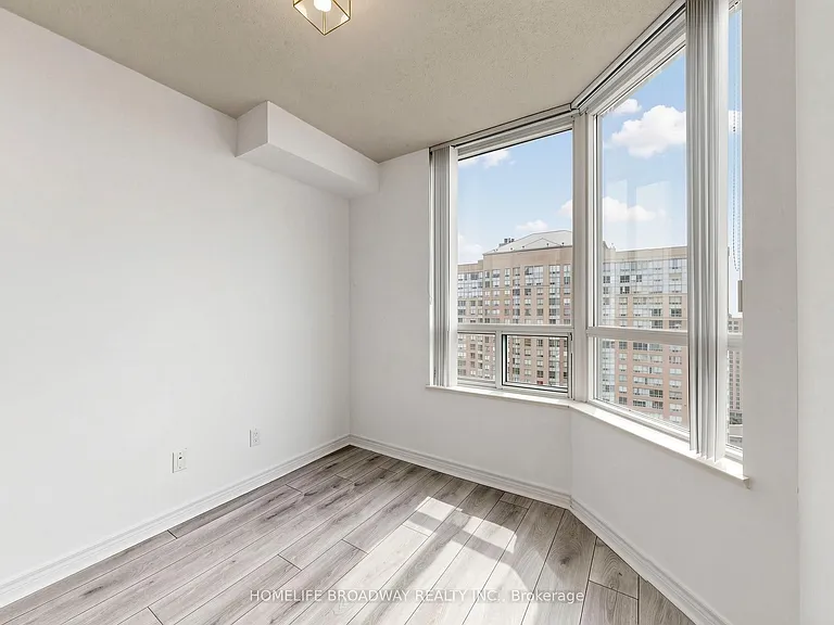 68 Corporate Dr #2827 — Photo 28